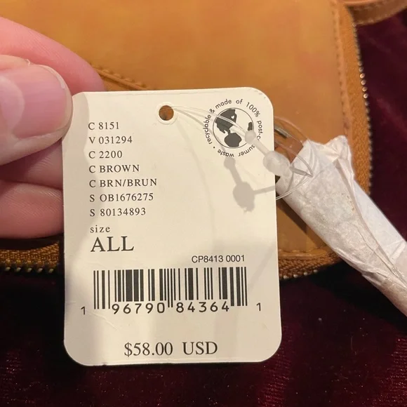 NWT Free People Wallet Brown Distressed Vegan Wristlet Strap Zip Closure Clutch - Picture 3 of 4